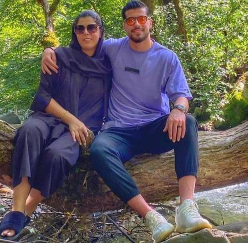 عکس های داغ ساغر خواهر سعید عزت اللهی فوتبالیست تیم ملی عکس های داغ ساغر خواهر سعید عزت اللهی فوتبالیست تیم ملی