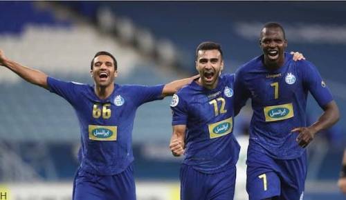 بیوگرافی مسعود ریگی بازیکن تیم استقلال (+عکس شخصی٬همسر و مصاحبه)