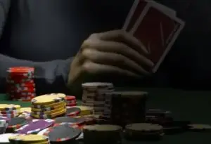 پوکر اوماها بدون مرز : تکنیک‌های روانشناسی و مالی برای برد!